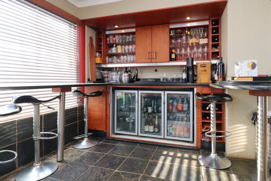 4 Bedroom Property for Sale in Wilkoppies North West